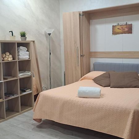 Апартаменты Sole&Scudo Венария-Реале Экстерьер фото